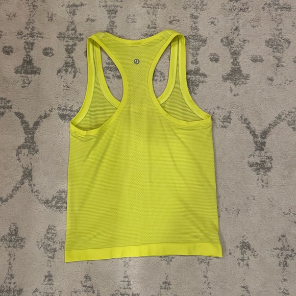 lululemon swiftly tech tank - Picture 2 of 2